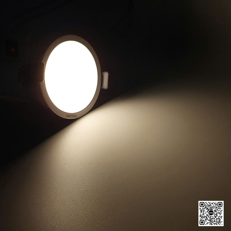 Đèn LED Âm Trần Philips DL260 7w